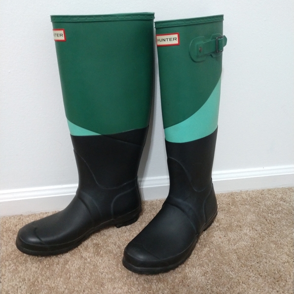 hunter boots color block